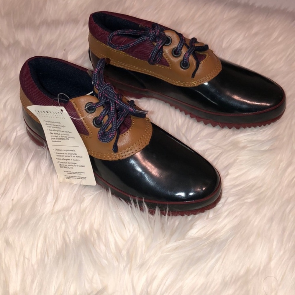 NWT Dupont Thermolite boots size 7
